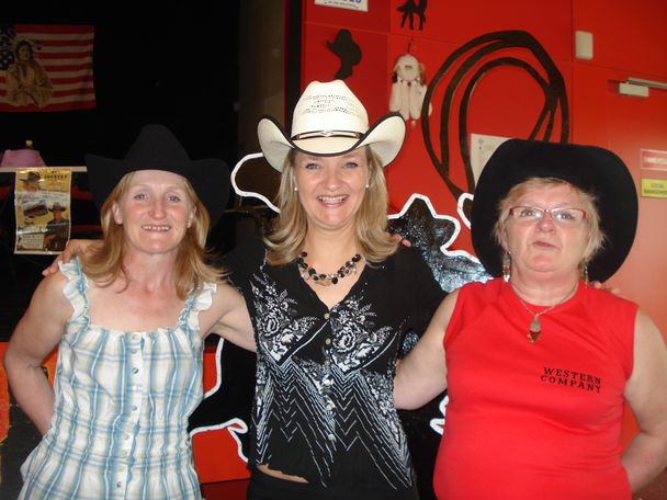 Bal country avril  2009 091